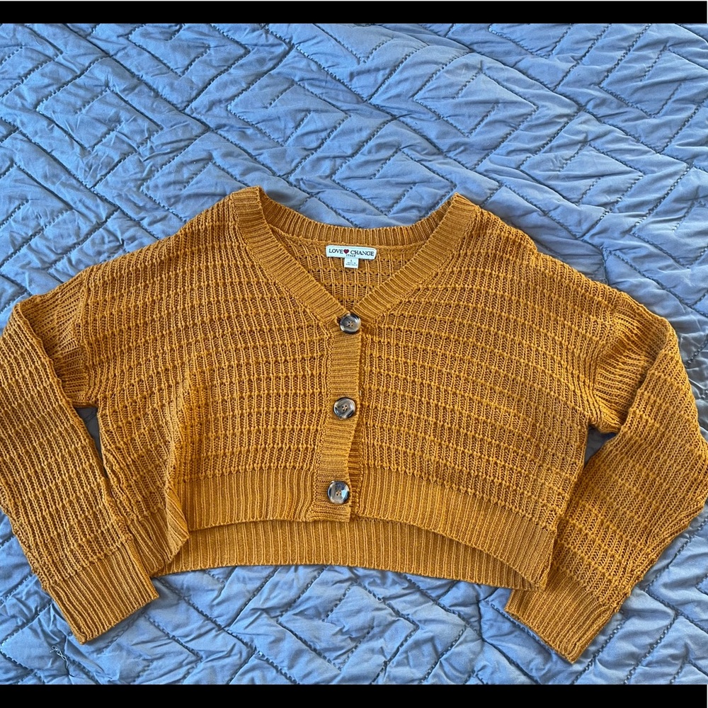 Cropped sweater